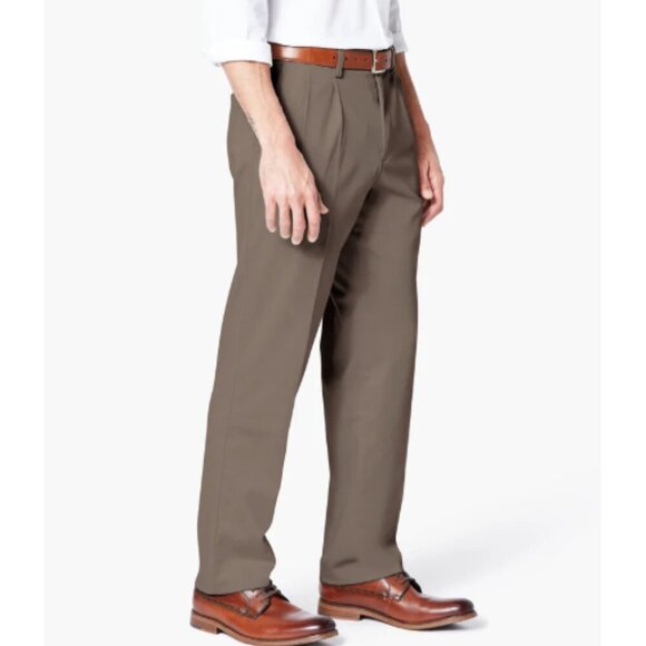 Dockers Men's Size 36 Dark Pebble - Brown Easy Khakis Classic Fit Pleated Pant - Picture 10 of 10